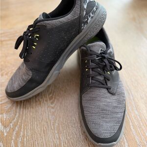 Callaway Black and Gray Athletic Shoes